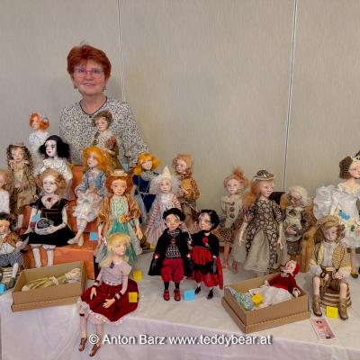 Wien Teddybaeren Puppen Miniaturen Boerse 2023 165