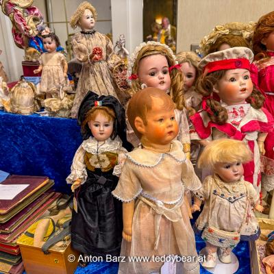 Wien Teddybaeren Puppen Miniaturen Boerse 2023 188