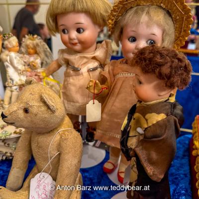 Wien Teddybaeren Puppen Miniaturen Boerse 2023 193
