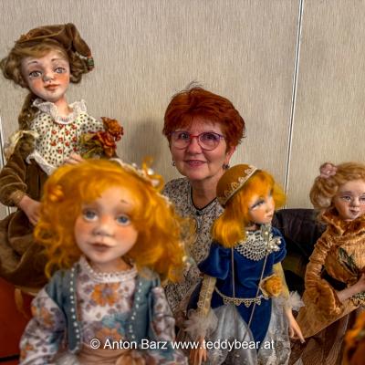 Wien Teddybaeren Puppen Miniaturen Boerse 2023 223