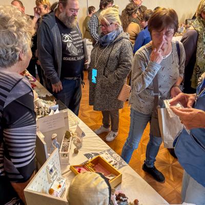 Wien Teddybaeren Puppen Miniaturen Boerse 2023 79