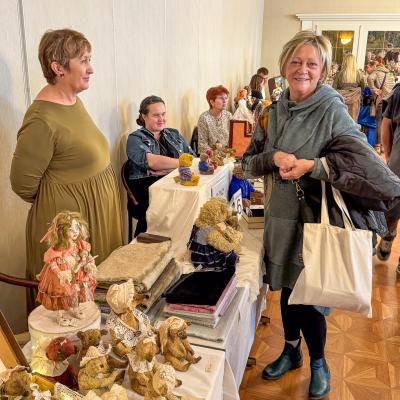 Wien Teddybaeren Puppen Miniaturen Boerse 2023 97