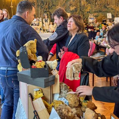 Wien Teddybaeren Puppen Miniaturen Boerse 2024 74 Von 100
