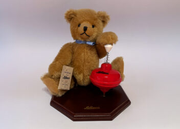 Schuco Teddybär mit Kreisel
